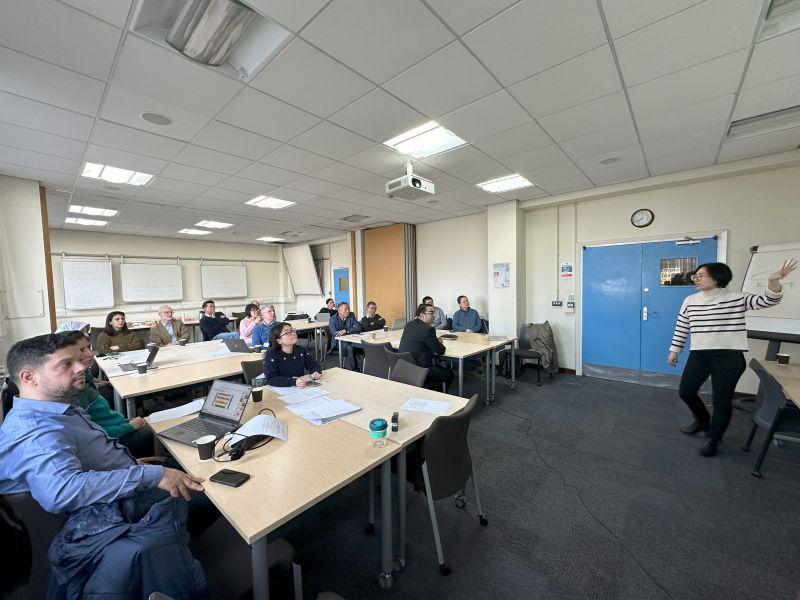 Workshop UK - Photo 2