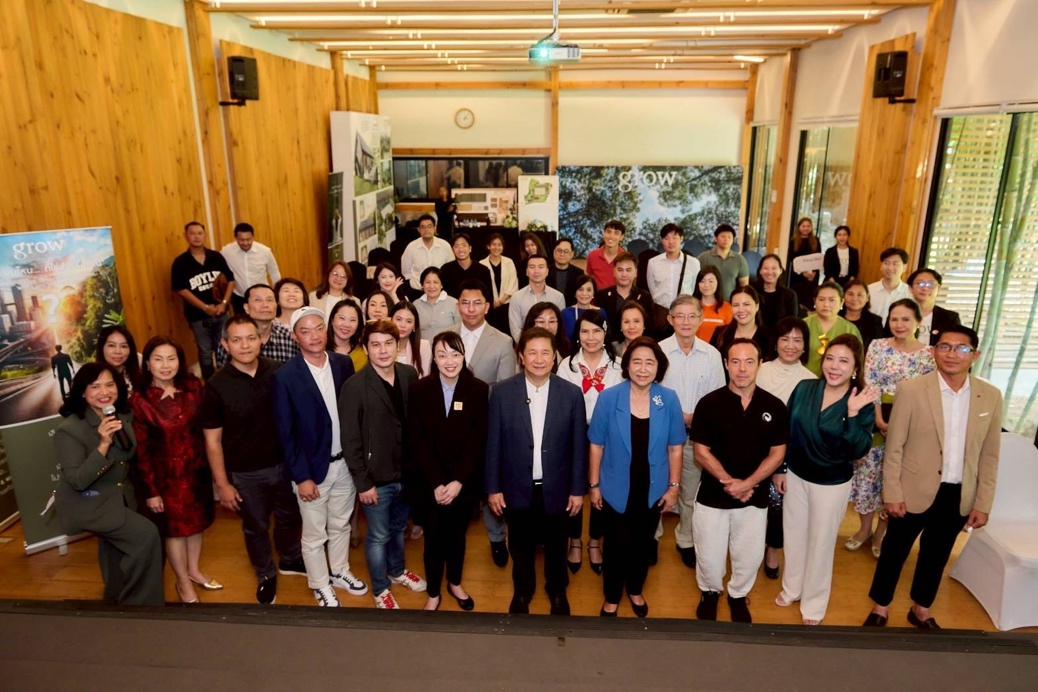 Longevity Society Seminar - Group Photo